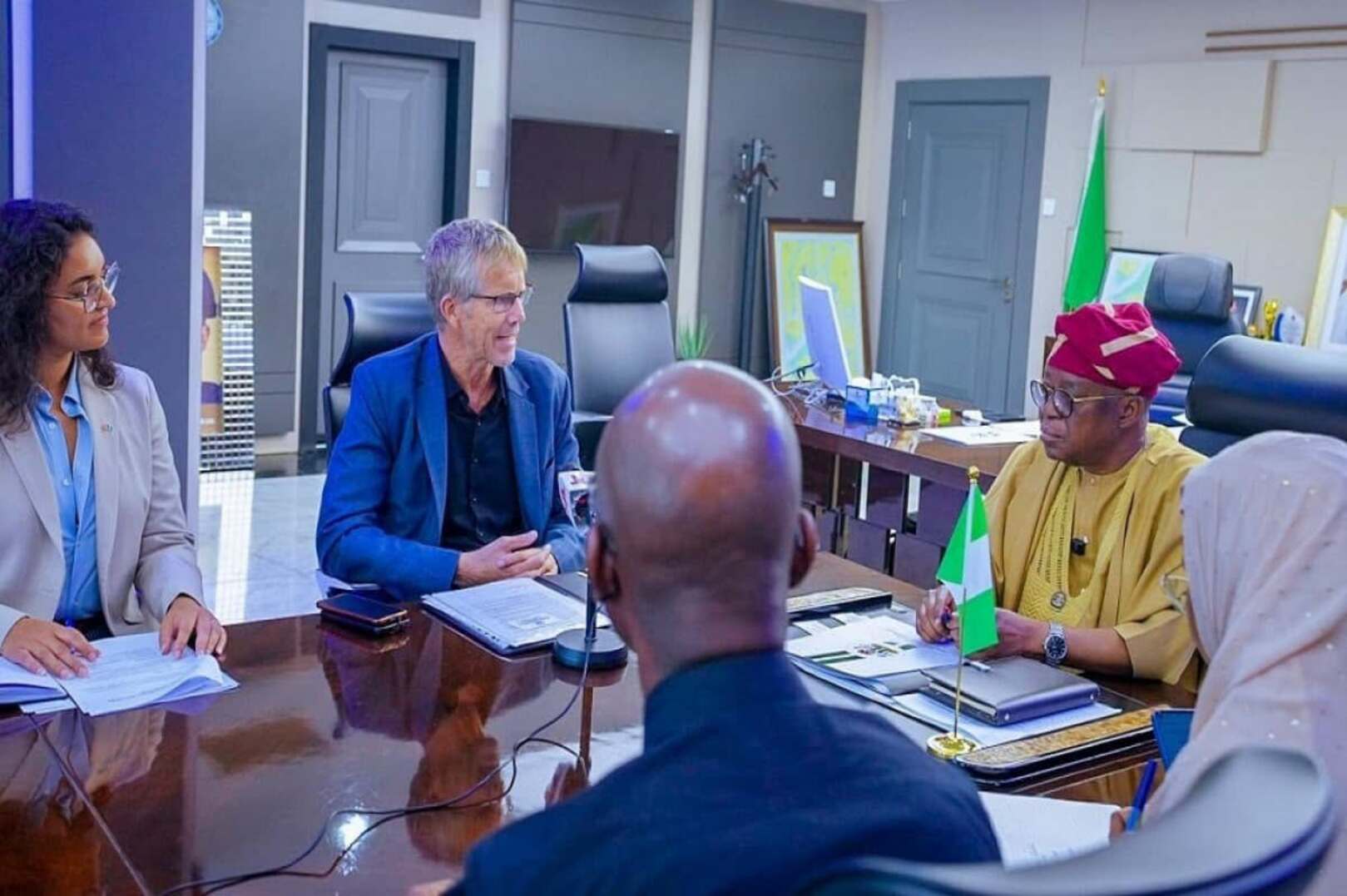 Nigeria seeks Norway’s help to combat illegal fishing through satellite surveillance